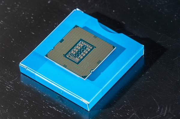 Intel 11代酷睿核显性能翻番：仍远不及AMD APU