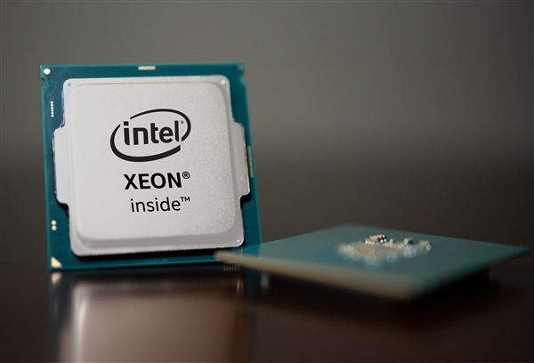 与AMD开打价格战 Intel至强CPU均价下滑7%