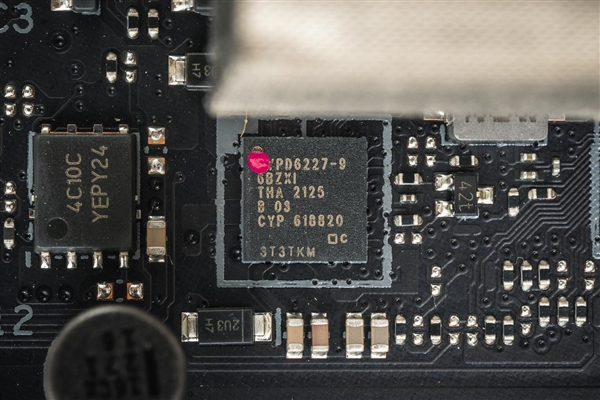 Intel 12代酷睿为啥换接口？Z690主板最深入科普
