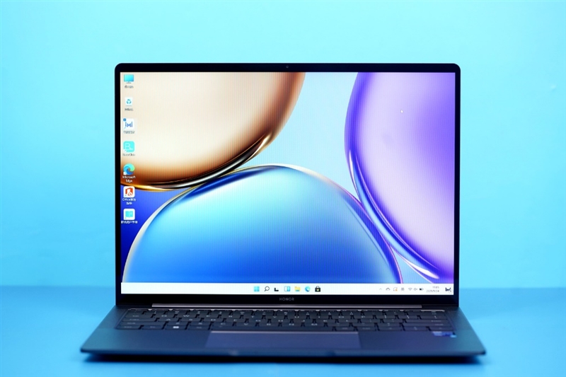 主流高端轻薄本对比测试：荣耀MagicBook V 14 VS. Yoga 14s 2021