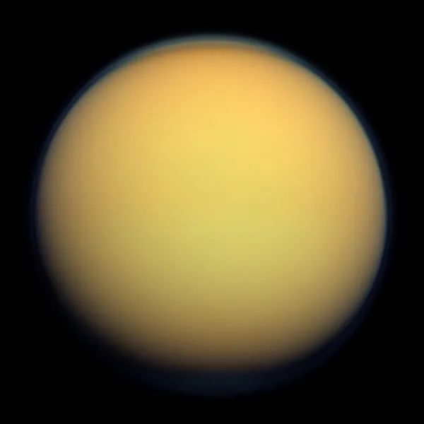 太阳系未解谜：土卫六泰坦湖泊中时隐时现的“魔岛”