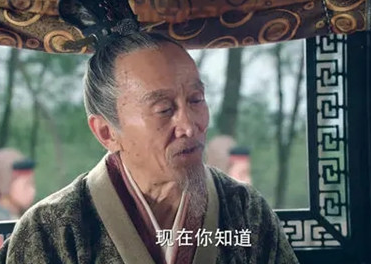 贾诩在曹操阵营的地位到底怎么样呢？（这样也行？）