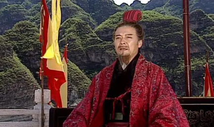 刘备进位汉中王后，为何没有让诸葛亮当汉中国相？（深度揭秘）