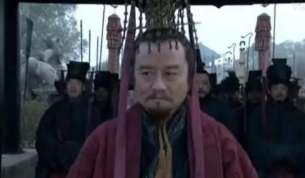 就算“挟天子以令诸侯”的曹操也不敢称帝，为什么袁术敢？（全程干货）