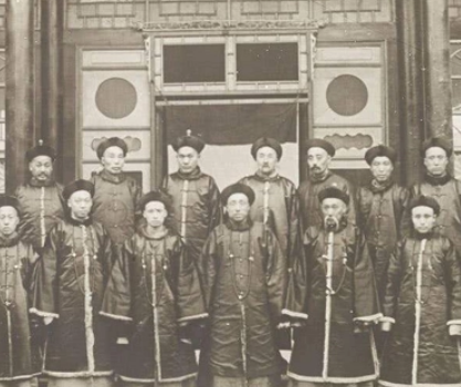 嘉庆在历史上的口碑并不差 清朝为何在他手里走向衰落（硬核推荐）