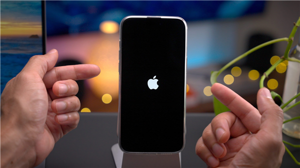 iOS 18上线关机按钮：iPhone关机更方便了