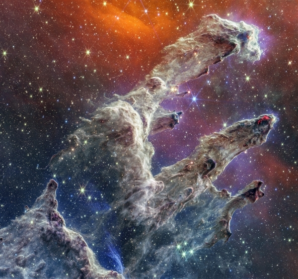 NASA公布宇宙“创生之柱”新影像：哈勃、韦布合力拍摄 距离地球6500光年