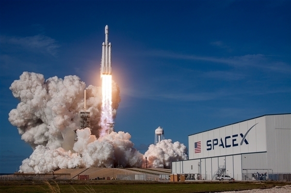 SpaceX将在巴西发射7500颗二代低轨道卫星：希望缩小数字鸿沟