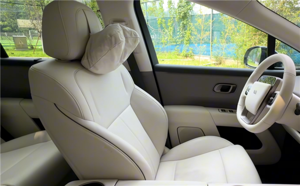 理想第一台纯电SUV登场!一文看完理想i8内饰亮点