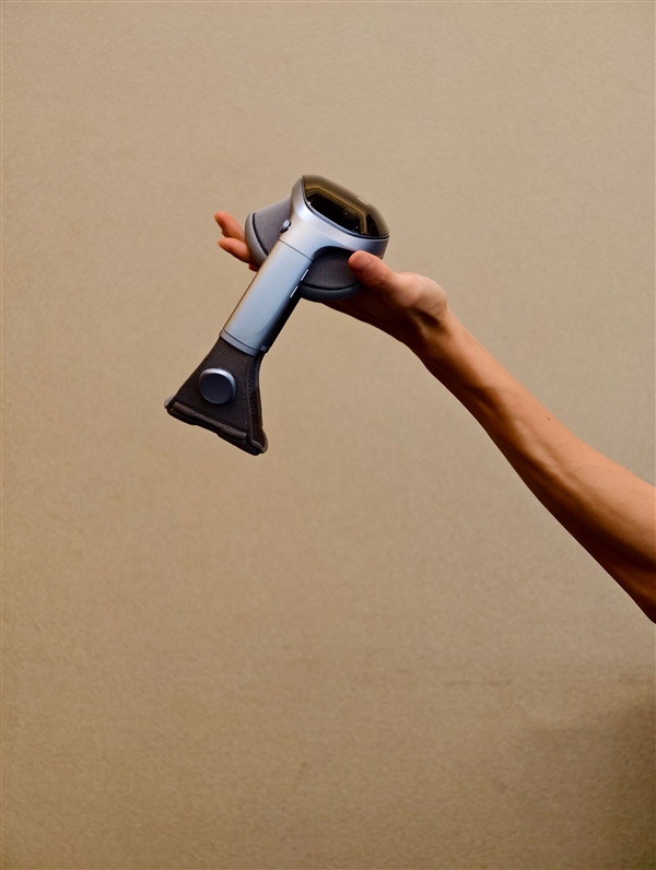 主流手机厂商首款！vivo Vision交互、内容对标苹果