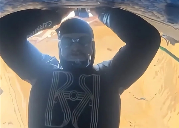 水下闭气超29分钟!人类终于做到了