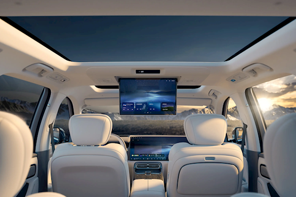 5米2全尺寸SUV杀入20万内！吉利银河M9预售：19.38万元起