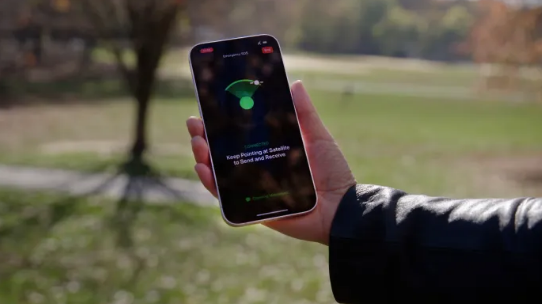 太空版图再扩张！马斯克花千亿收购Echostar无线频谱