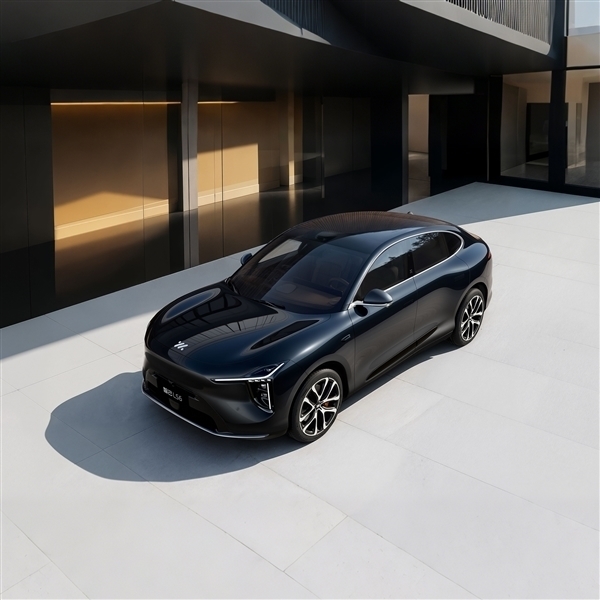 19.79万起卖爆！全新智己LS6上市27分钟大定破万