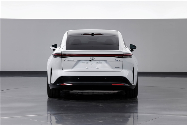 华为电驱+鸿蒙座舱 广汽丰田铂智7申报：接入小米生态