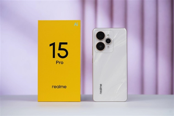 每台都独一无二！真我15 Pro图赏