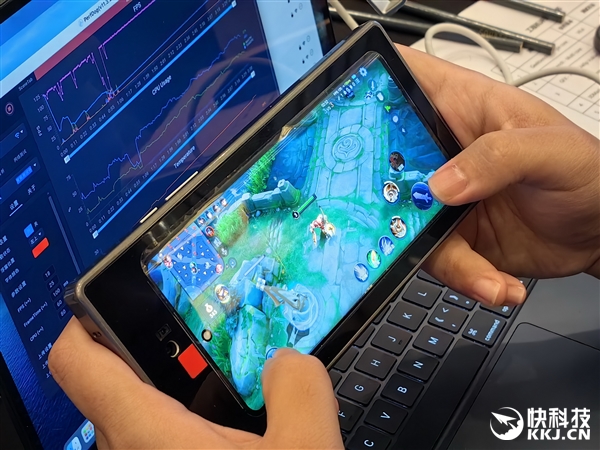 联发科天玑9500芯片首测:全新GPU暴强、首发端侧4K生图很惊艳