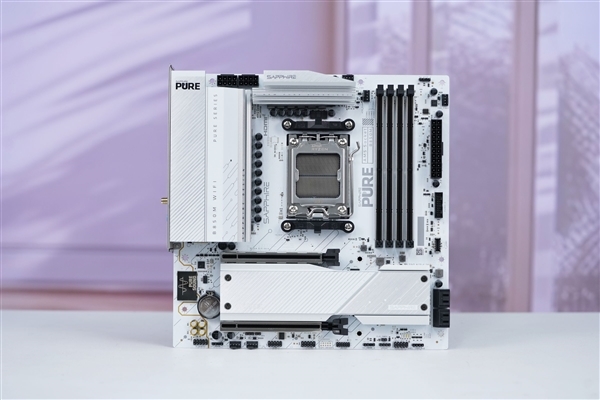 蓝宝石首款X870主板!高端X870A PURE现身:标价约2300元