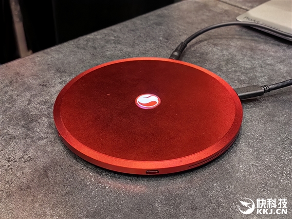 骁龙X2 Elite Extreme首发跑分!CPU/GPU/NPU全面绞杀AMD/Intel 只等生态成熟