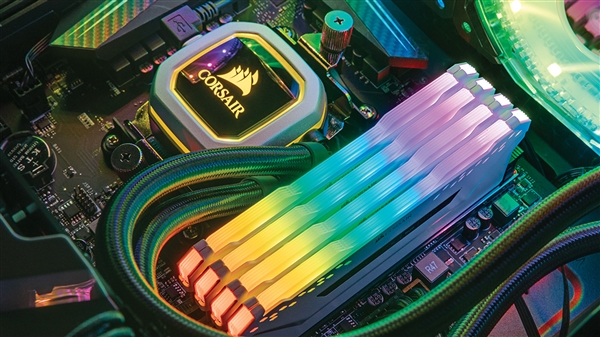 倒反天罡 DDR4逆风涨价可达50% DDR3也得涨