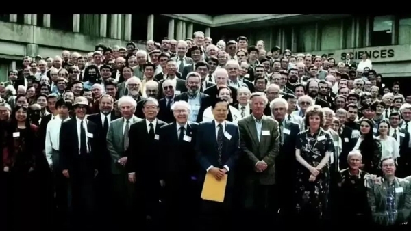 杨振宁走了 物理学的黄金时代落幕了