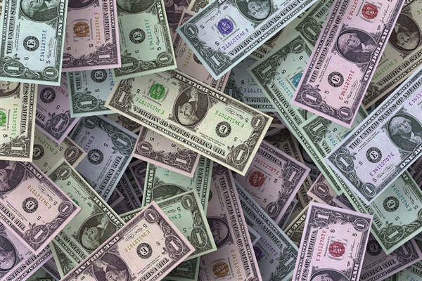 AI不存在泡沫 也不愁盈利：美国家庭靠炒股就赚了35万亿