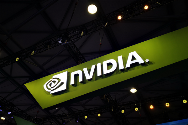 英伟达的泡沫 或许能再吹5万亿美元
