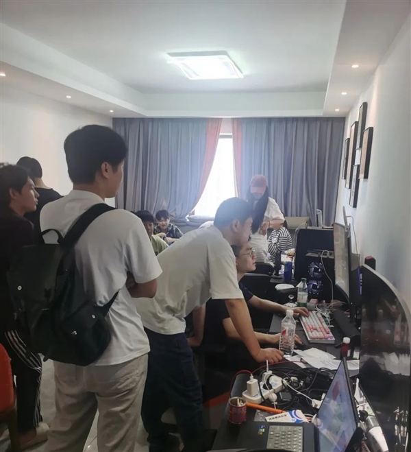 代打工作室用外挂上分 牟利超25万!已被刑拘