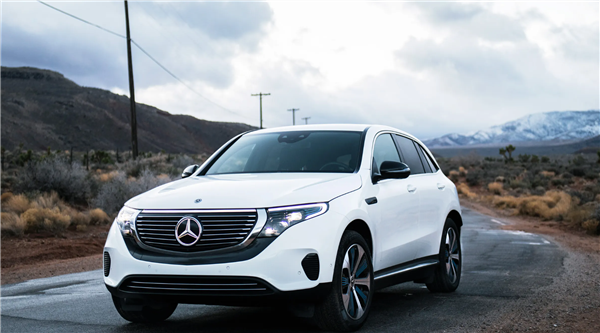 奔驰EQC遭车主集体投诉：召回升级后被锁电 续航缩水