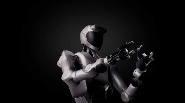 阿童木天兵一号ATOM01迭代升级: 7自由度仿生双臂 单臂可负载12.5kg