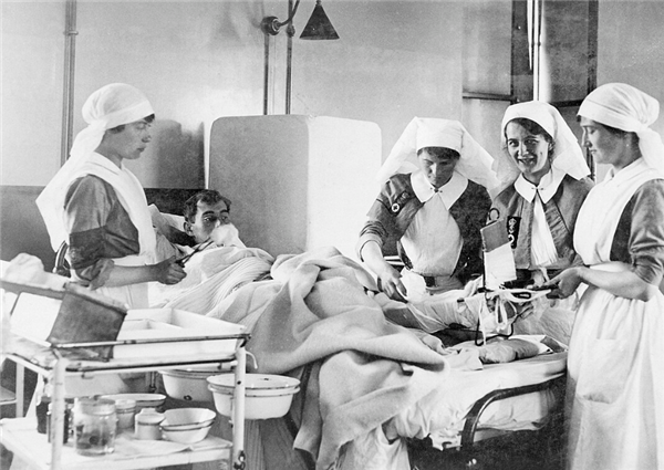 无痛换药不是梦！中国团队受大鲵启发 研发出“冰一下”就脱落的创口贴