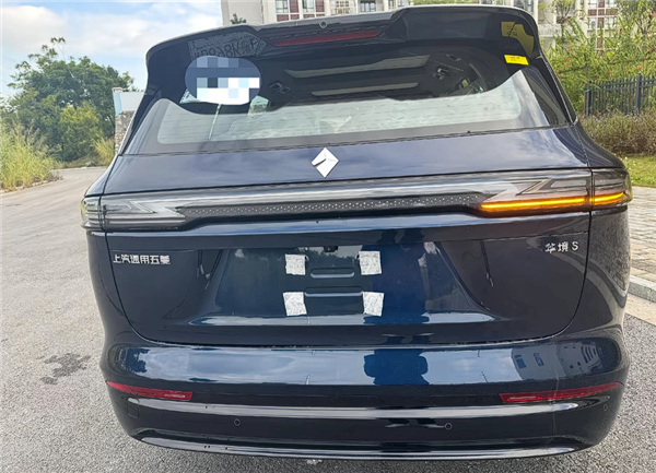 问界M9亲民平替 宝骏华境S内饰曝光:新势力有的基本都配齐