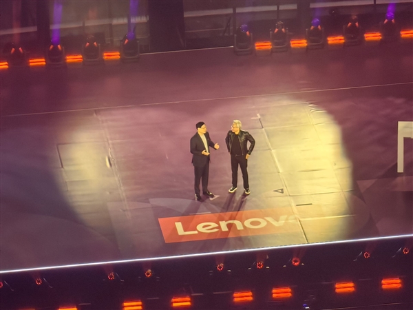 史诗级同框!NVIDIA、Intel、AMD、高通四巨头CEO齐聚联想发布会