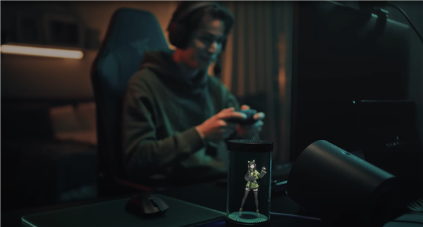 雷蛇发布全息AI助手:装杯的小女孩 能陪你打游戏