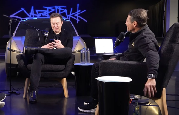 马斯克放言：AGI今年将实现 20年内所有商品服务都将接近免费