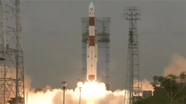 印度王牌火箭PSLV两连败！多国16颗卫星变成“海底捞”