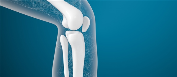 女孩确诊骨癌：自己签字6次手术截肢