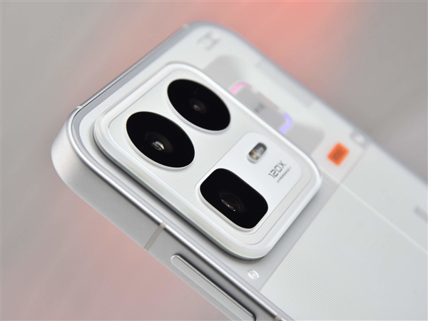 真我Neo8上手：性能全面开挂