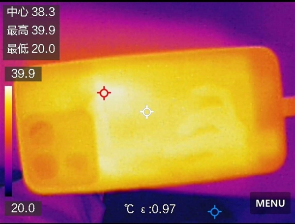 真我Neo8上手：性能全面开挂