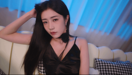 国产真人互动影游《女神的贴身男仆》上线Steam:好评率99% 国区售价36元