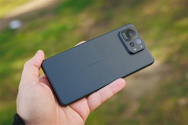 2026年全球智能手机市场天塌了!存储芯片短缺成头号杀手