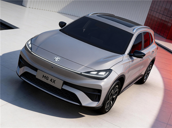 上汽名爵纯电SUV官宣：入门即搭半固态电池 续航超500km