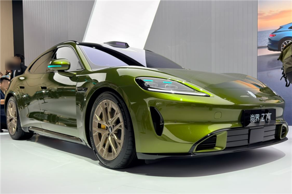 华为一口气发了22个新品 被一款千元机抢了风头