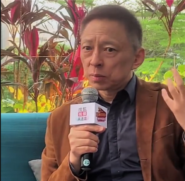 张朝阳:只靠AI不思考 人类的大脑会逐渐萎缩