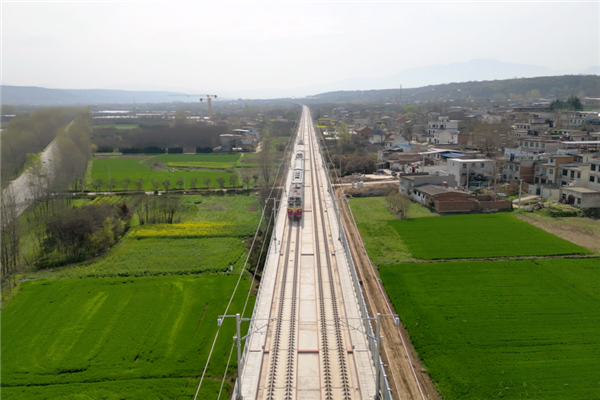 开通倒计时！西十高铁全线开启联调联试 西安至武汉3小时可达