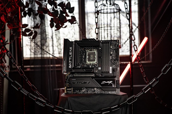 DDR4用户也有份！七彩虹战斧B860M/B760M超级黑刃主板发布：749元起