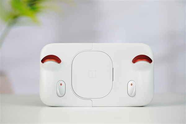 GPU首次看齐游戏主机！一加Ace 6至尊版图赏