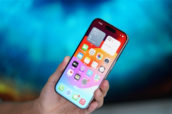 苹果来背锅!研究称iPhone的普及显著拉低女性生育率:年轻人更热衷面对面社交