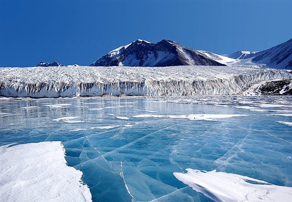 与世隔绝超300万年：我国将钻探南极麒麟冰下湖！