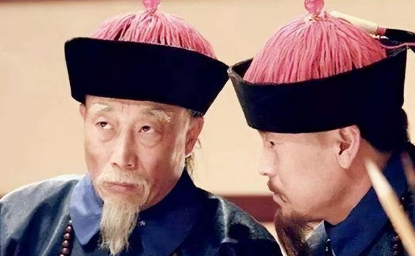 探索清朝官员的一天，他们下朝后的生活是怎样的？（这都可以）